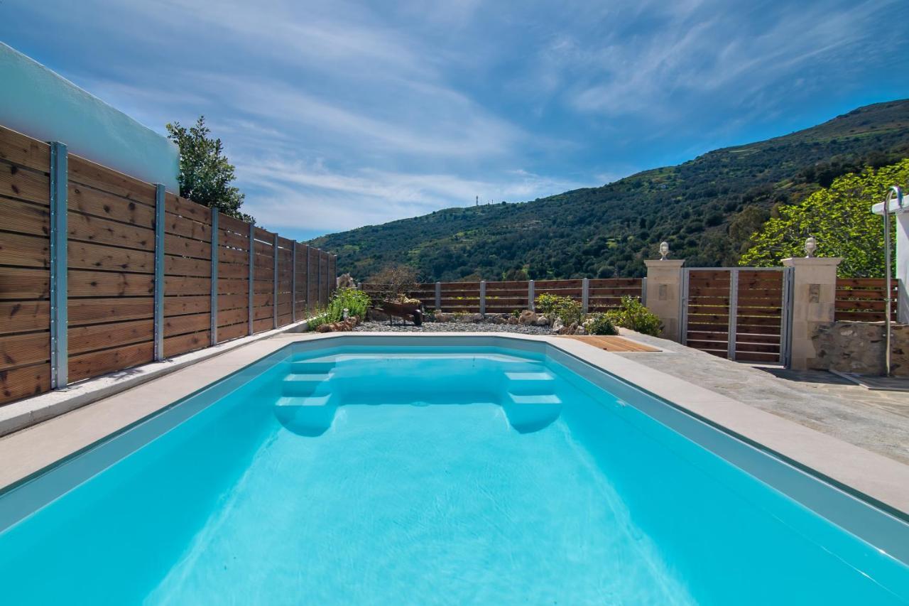 Villa Cosmakis Rodakino Extérieur photo